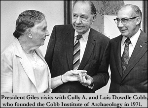 President Giles visits with Cully A. and Lois Dowdle Cobb,  who founded the Cobb Institute of Archaeology in 1971.